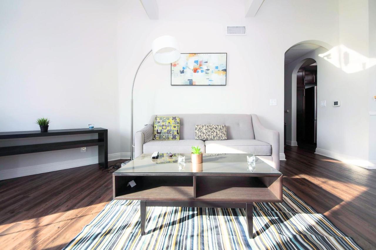 Luxury West Hollywood Apartments By Barsala Лос-Анджелес Екстер'єр фото